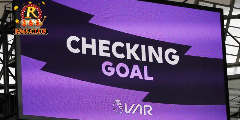 Var trong bóng đá là gì? Giải thích chi tiết về cách hoạt động Var 3 Công nghệ Var có từ bao giờ?